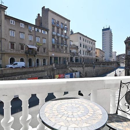 Tyson Apartman Rijeka Appartement Buitenkant foto